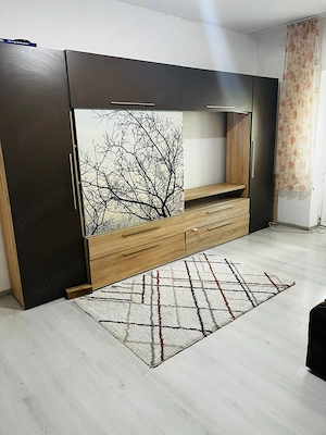 Vand apartament cu 2 camere, decomandat, com. Lovrin