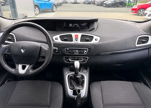 Renault Scenic - imagine 11