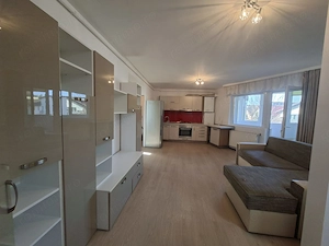 Apartament Tractorul, str Ștefan Baciu, etaj 1, loc de parcare