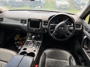 dezmembrez tuareg 7hp - imagine 2