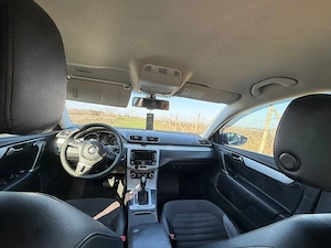 Volkswagen Passat Variant B7 2.0 TDI BlueMotion HIGHLINE - imagine 2