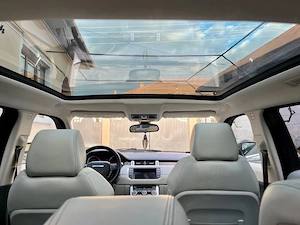 Range Rover Evoque ; 2.2 diesel ; import Italia ; Inmatriculata recent - imagine 5