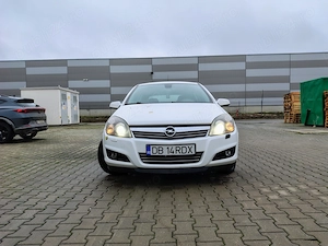 Opel Astra H 2009 1.6 benzina  - imagine 4