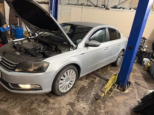 dezmembrez passat b7 - imagine 3