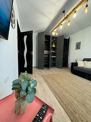 Inchiriez garsoniera Piatra Neamt 400E - imagine 2