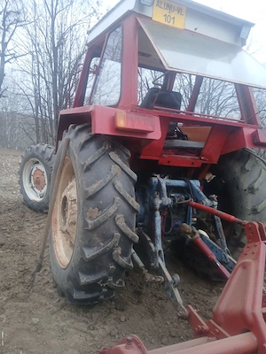 Tractor 1010 cu utilaje sau fără - imagine 4