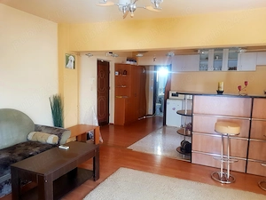 Inchiriere Ap 2 camere decomandat. P-ța M.Vit. - Vedere Bv+BONUS: GARANTIE 2 RATE - imagine 6