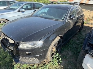 dezmembrez audi a4 b8 - imagine 2