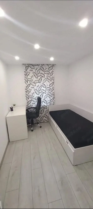 Apartament de vanzare 3 camere (izolat si placat cu rigips) la cheie , mobilat !  - imagine 6