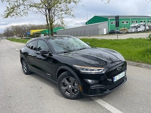 Ford Mustang Electric Premium Model 2021, 300 cp - imagine 5