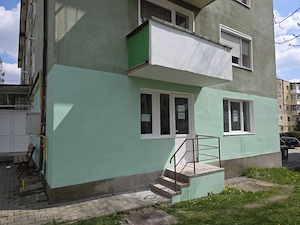 De vanzare apartament (spatiu comercial) in centrul orasului Baraolt jud Covasna - imagine 6