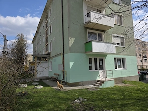 De vanzare apartament (spatiu comercial) in centrul orasului Baraolt jud Covasna - imagine 7