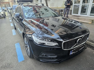 Volvo V90, an fabricație 2021, motorizare hybrid, cutie automată - imagine 5