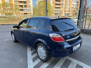 Opel Astra H  - imagine 2