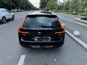 Volvo V90, an fabricație 2021, motorizare hybrid, cutie automată - imagine 6