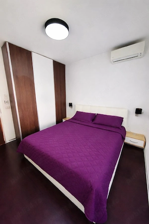 Vând apartament modern cu 2 camere în Giroc aproape de stația peco Esso  - imagine 9