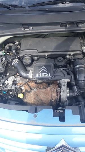 Vând Citroen C3 1.4 HDi - imagine 10