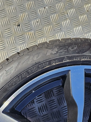 Roti iarna bmw x5 f15