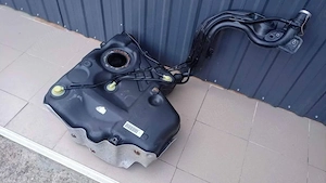 Rezervor 1K0201060HD 1K0201075 Audi, Skoda, Seat Toledo , Altea, Altea XL, Vw 1K0201022L/1K0201055M