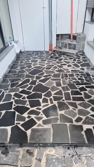 Exzecutam lucrări finisaje exterioare și insriaoare  - imagine 2