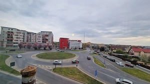 Apartament cu 3 camere complet decomandat de la proprietar