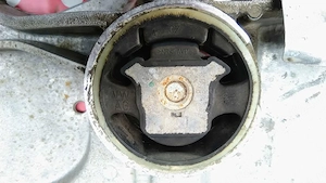 Jug cadru punte față cu suport motor antibalans, cod 1K0199369F + 1K0199855L AUDI, SKODA, SEAT, VW - imagine 4