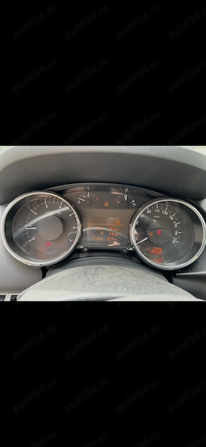 Vând Peugeot 3008 din 2014. Motorizare benzină 1.6 thp cu 156 de cai și cutie automată - imagine 6