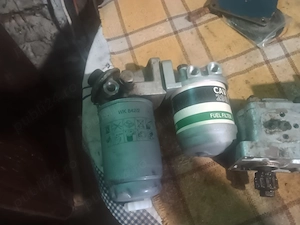 Vând 2bateri de filtru tractor  - imagine 2