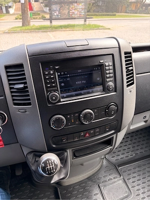 VW Crafter 2015, 2.0 TDI Carlig Clima incalzire scaune, L2H2 , mijlociu (Sprinter) Volkswagen - imagine 7