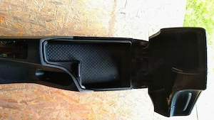 Consolă centrală și cotieră, Seat Toledo 3, Seat Altea, cod 5P0863243F - imagine 2