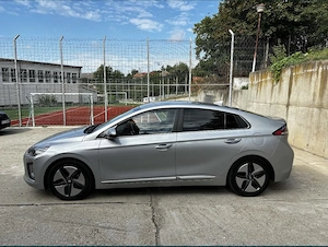 Vând Hyundai Ioniq HYbrid Exclusive - imagine 3