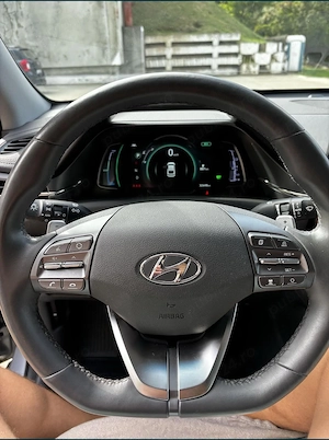 Vând Hyundai Ioniq HYbrid Exclusive - imagine 5