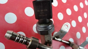 Conductă Alimentare Cu Senzor Presiune 06F127209N /06F127505N/06E906051E - imagine 2