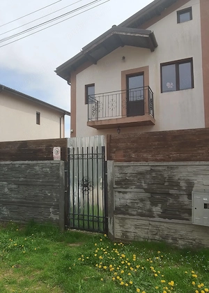 Vând duplex, zona excelentă! 