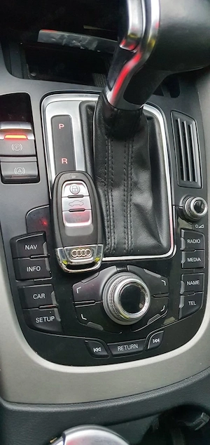 Audi Q5 - Facelift -  2.0 TDI 177CP Euro 6 - Automat- Panoramic - imagine 10
