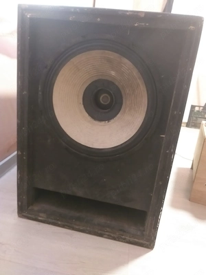 Vând sau schimb 1inalta+1bass