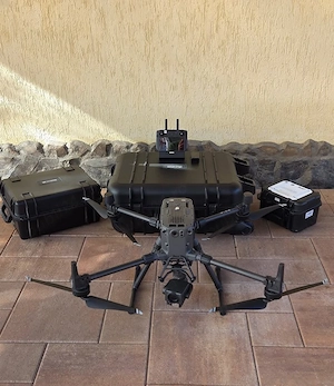 Drona DJI Matrice 300 RTK Basic Combo + Zenmuse H20