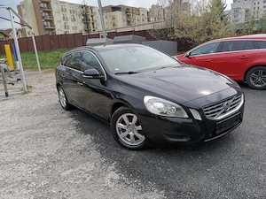 Volvo V60 D4 Momentum, 2.0d, 5 pistoane, euro 5, manuala, import Germania - imagine 2
