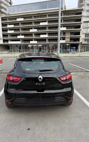 Ofer spre vânzare un autoturism marca Renault Clio 4, motorizare benzină 1.2 l, rulaj (9800 Km). - imagine 2