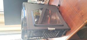 ieftin Carcasa calculator PC cu geam lateral transparent Segotep  in stare impecabila - imagine 2