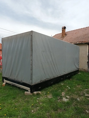 Vand bena fixa cu obloane si  prelata Mercedes-Benz