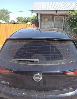 Vînd Opel astra 1.4 benzina 100 cp 2019  - imagine 3