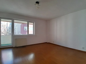 Apartament de vanzare - 2 camere - Baba Novac - imagine 8