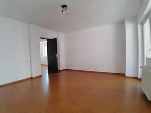 Apartament de vanzare - 2 camere - Baba Novac - imagine 7