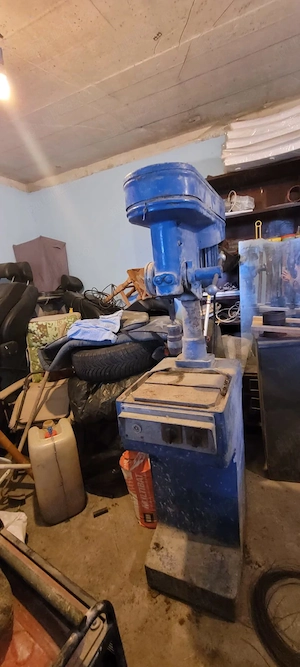 Bormasina industriala