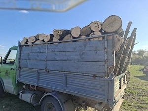 vând lemne de foc esență tare cer,fag,carpen,stejar cantitate garantata  transport gratuit  lemnele 