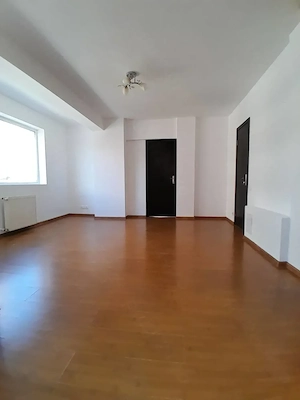 Apartament de vanzare - 2 camere - Baba Novac - imagine 5