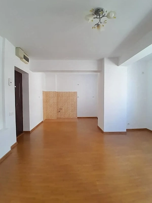 Apartament de vanzare - 2 camere - Baba Novac - imagine 3