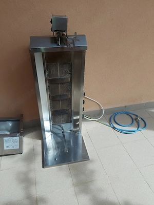 Rotisor kebab pe gaz