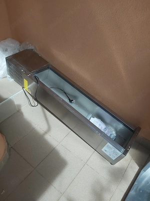 Vitrina rece GGM Gastro AGG143ND pentru sosuri